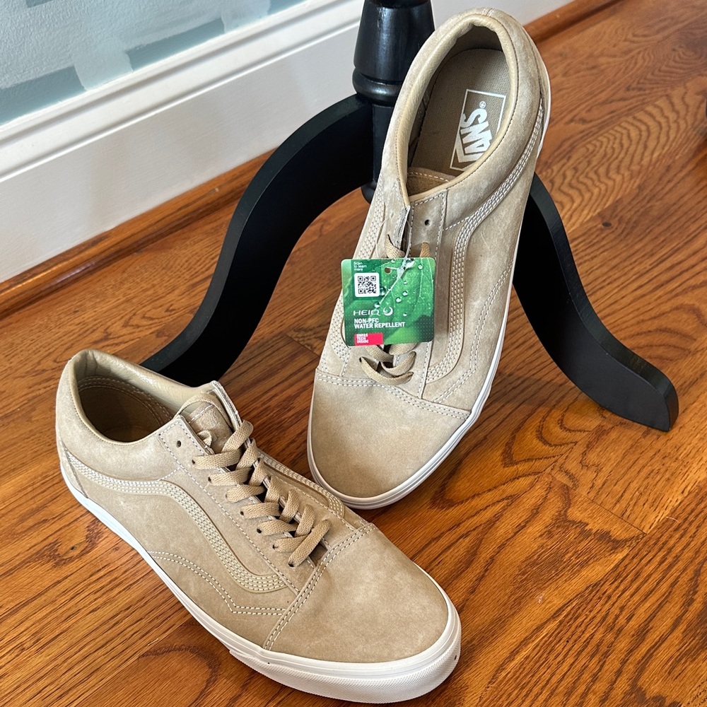 Vans Men's Beige Sneakers